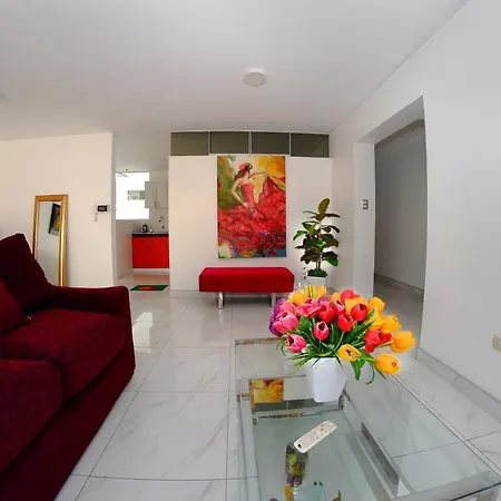Apartamento Departamentos Charlotte Lima Exterior foto